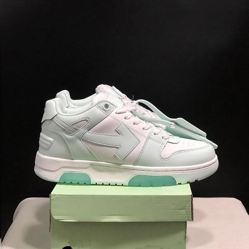 High Quality Sports Shoes